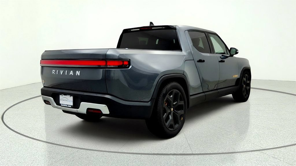 Used 2022 Rivian R1T Adventure AWD/4WD image 5