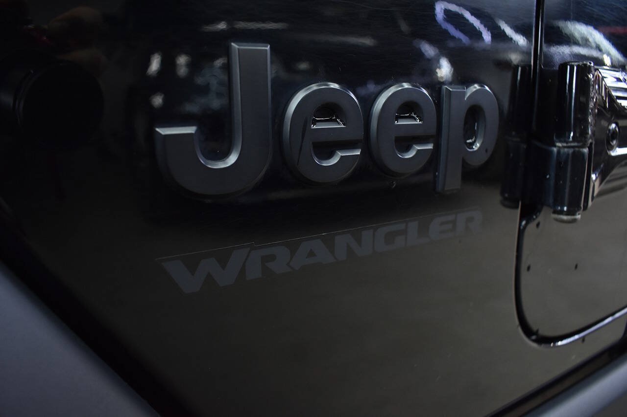Used 2021 Jeep Wrangler Sport AWD/4WD image 30