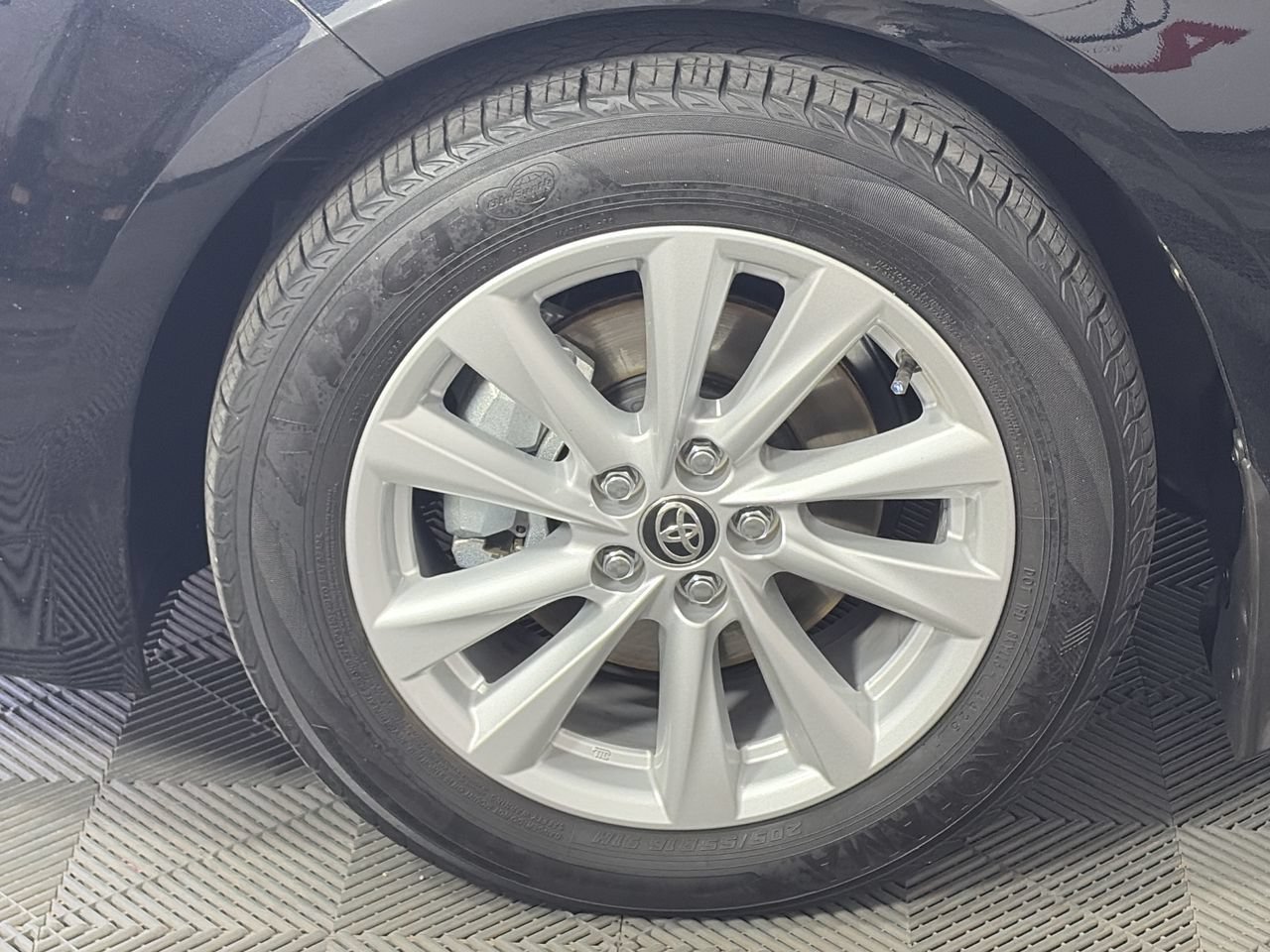 Used 2026 Toyota Corolla SE FWD image 10