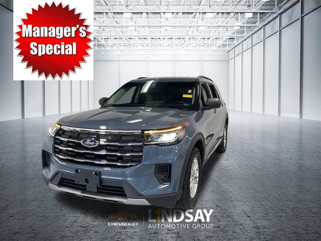 Used 2025 Ford Explorer Active