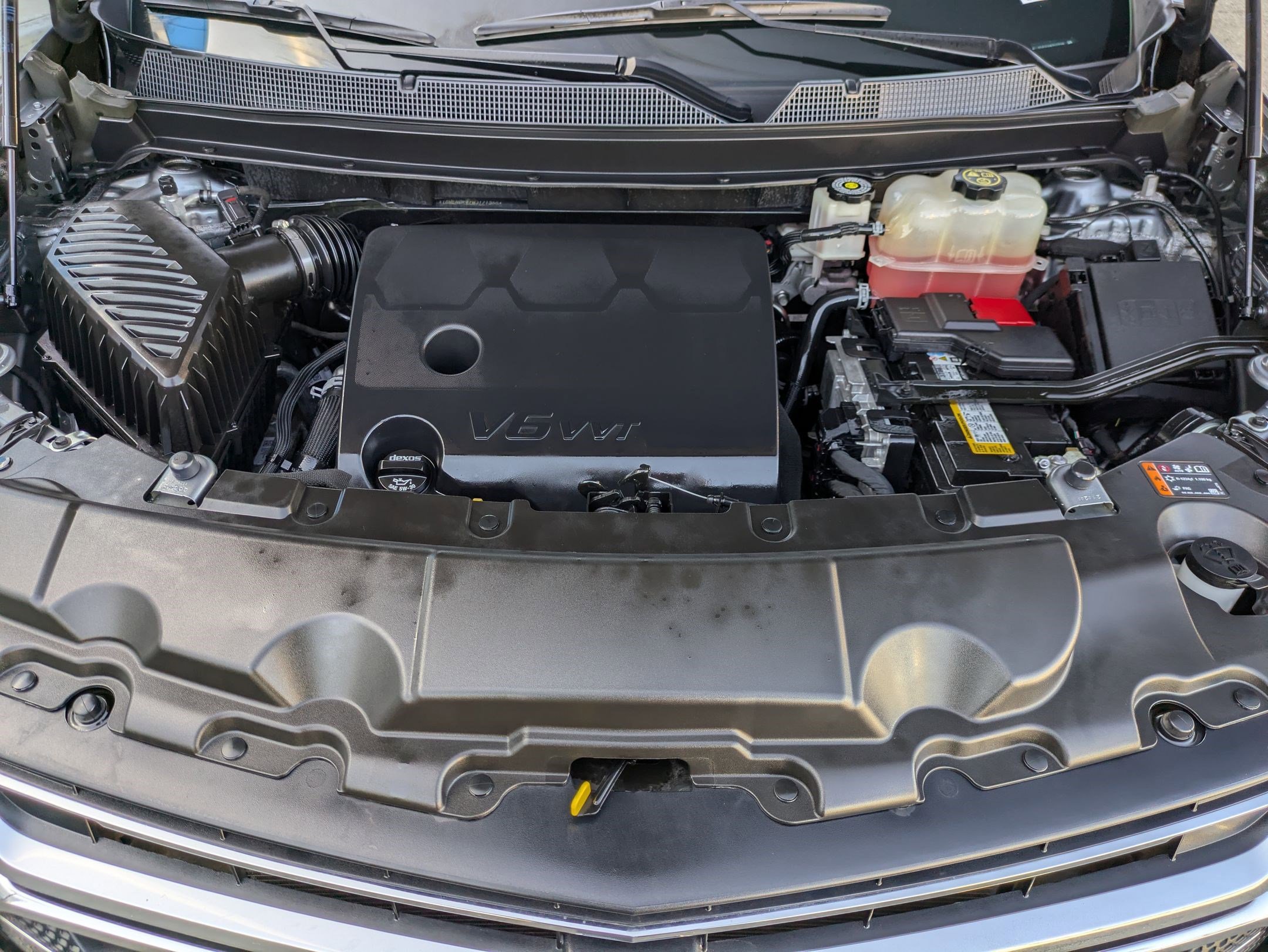 Used 2021 Chevrolet Traverse LT FWD image 29