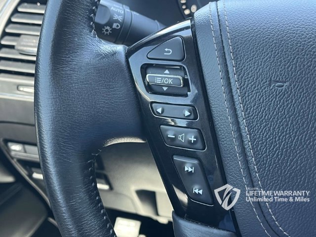 Used 2023 Nissan Armada Platinum w/ Captain's Chairs Package AWD/4WD image 37