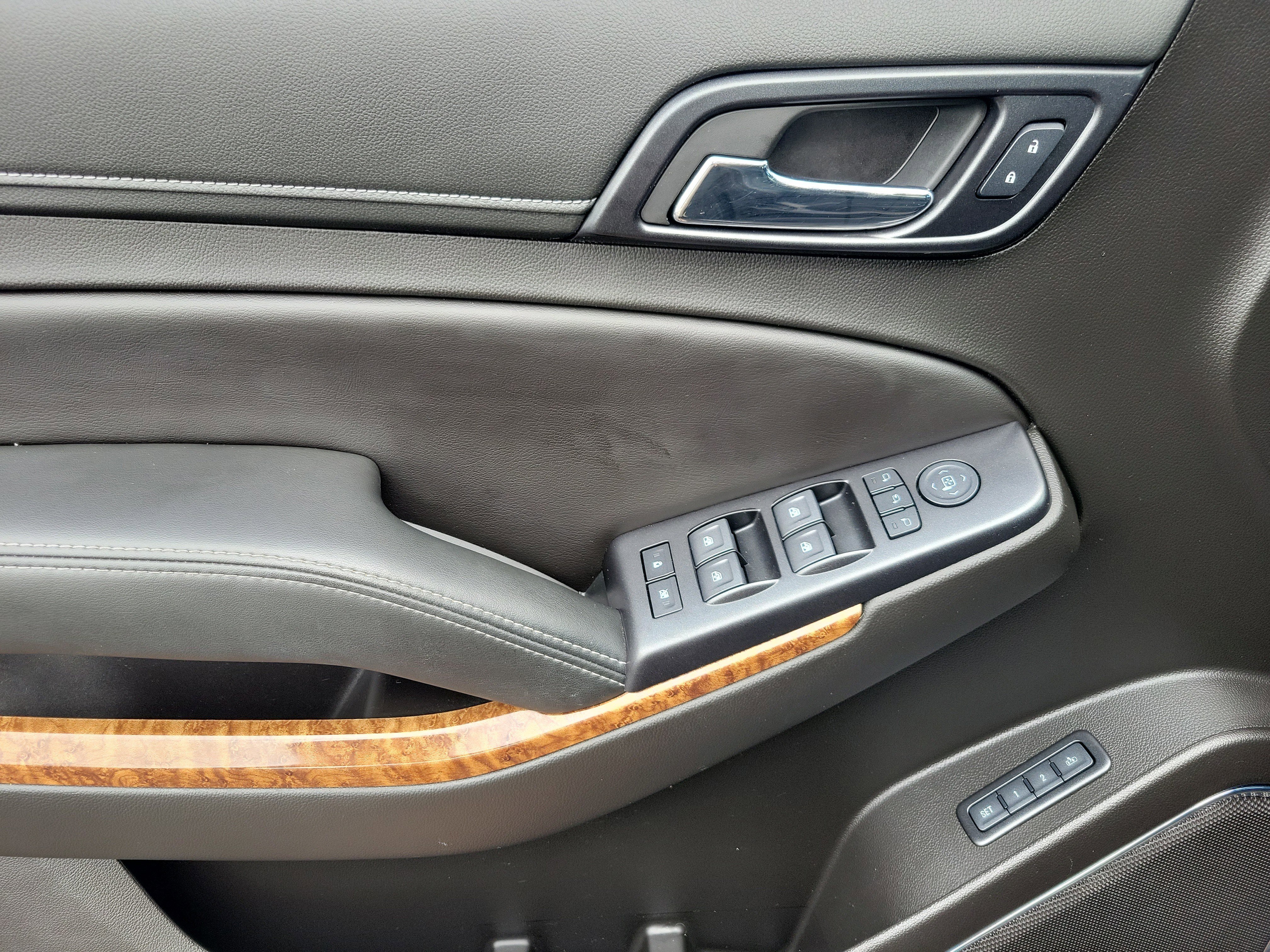 Used 2017 Chevrolet Tahoe Premier image 8