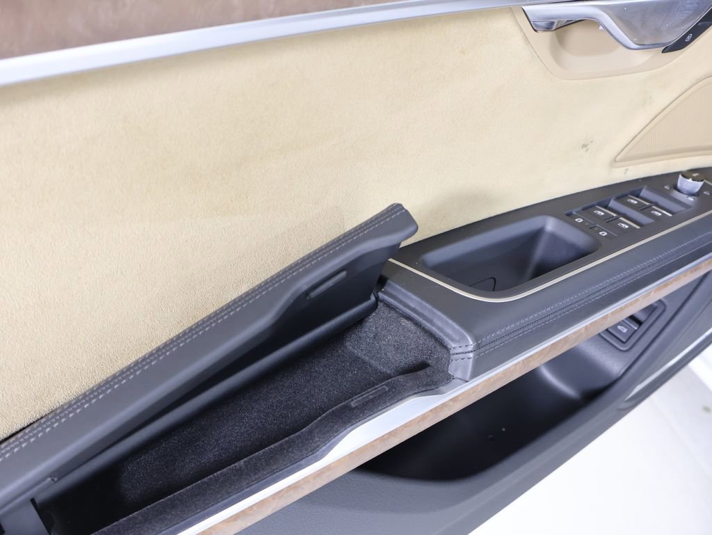 Used 2019 Audi A8 L 3.0T image 22