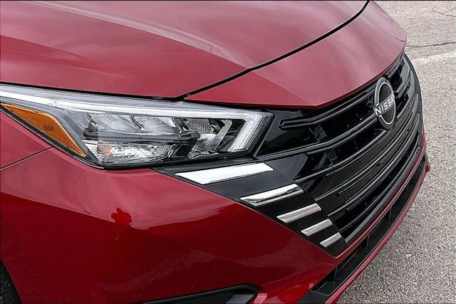 Certified 2025 Nissan Versa SV w/ Trunk Package image 26