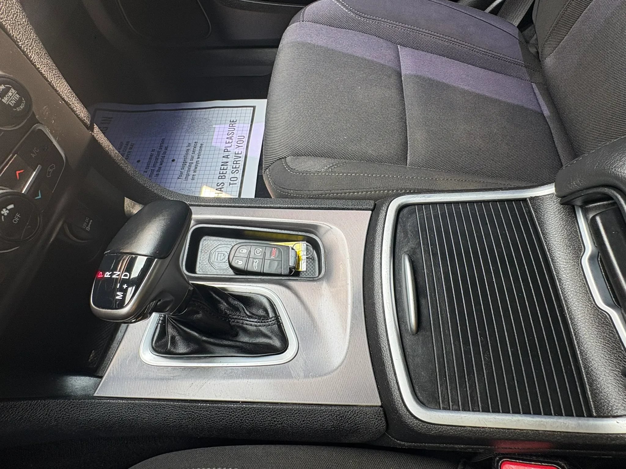 Used 2022 Dodge Charger SXT RWD image 41