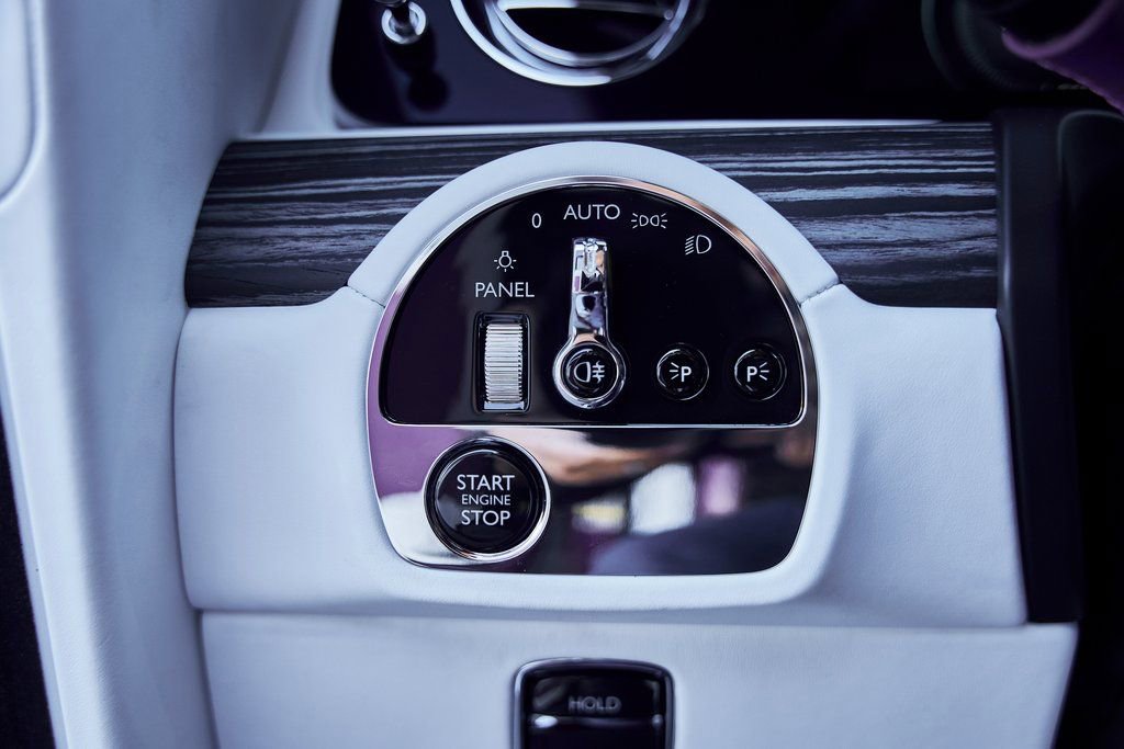 Used 2024 Rolls-Royce Spectre w/ Spectre Launch Package image 41