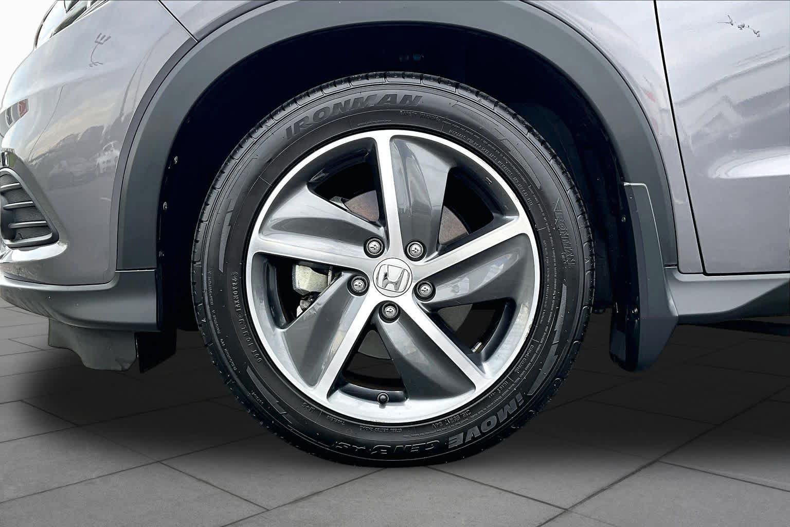 Used 2022 Honda HR-V EX-L image 11