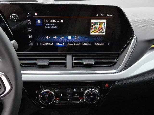 New 2026 Chevrolet Trax LT w/ Driver Confidence Package image 9