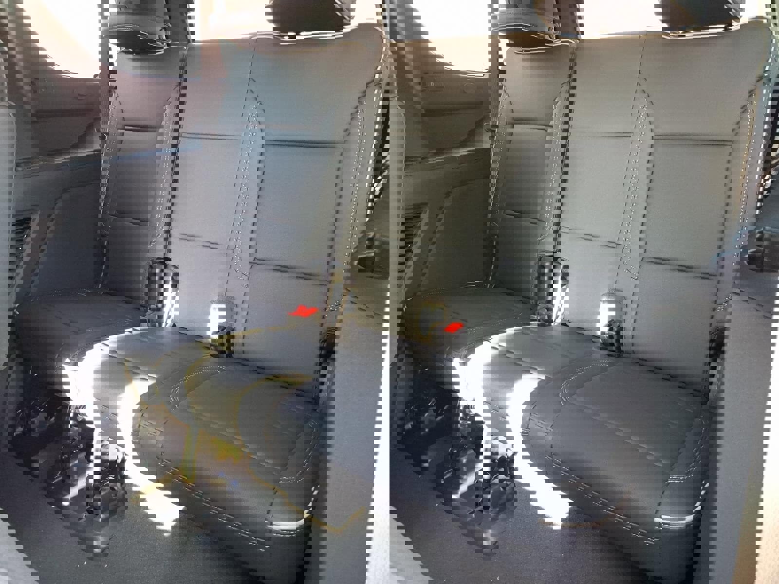 New 2026 GMC Yukon Elevation image 12