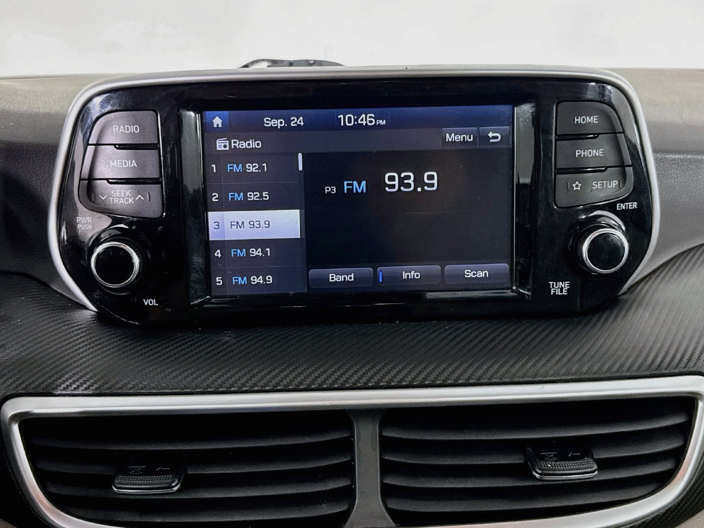 Used 2020 Hyundai Tucson SE AWD/4WD image 15