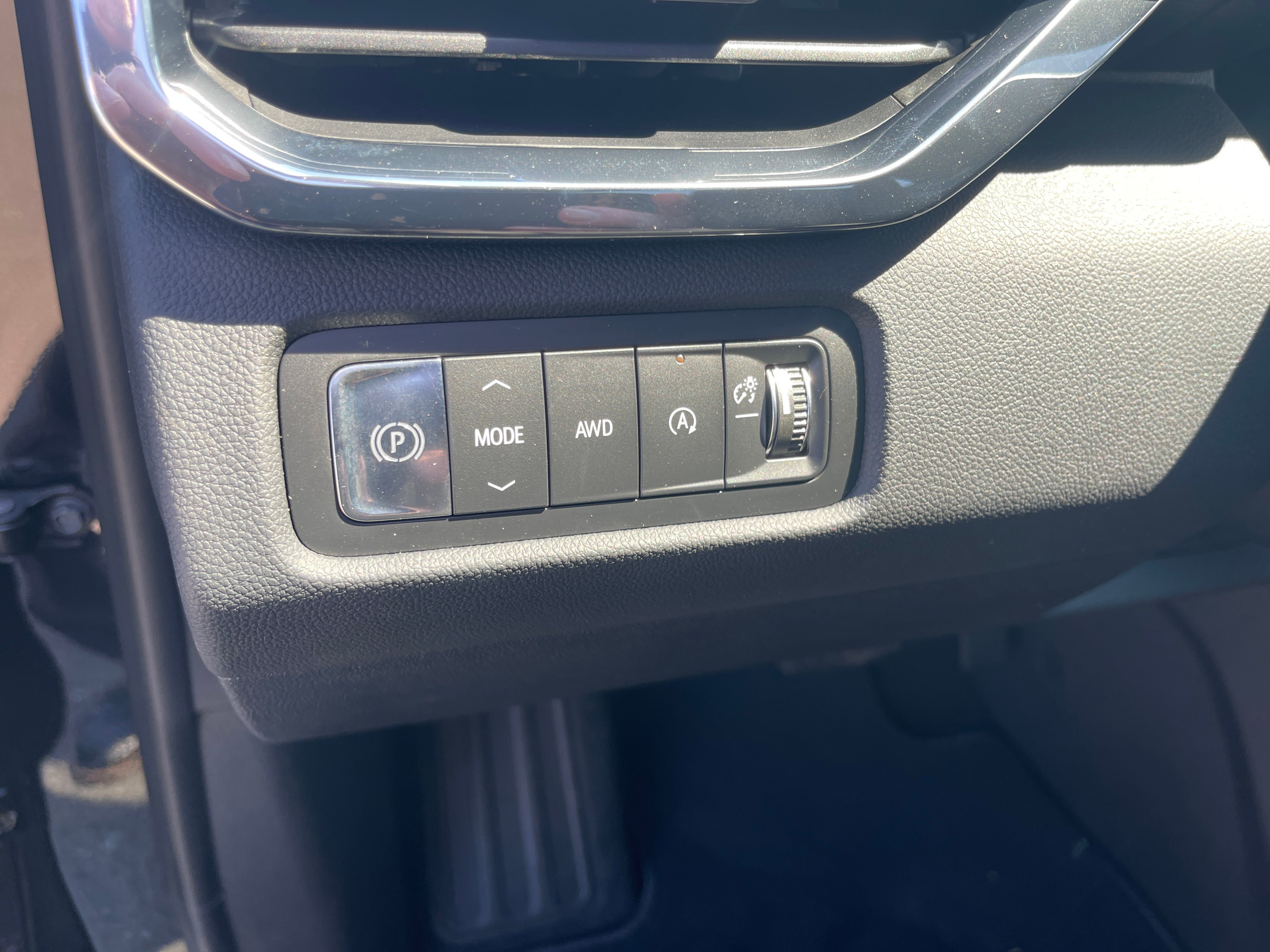 New 2026 GMC Acadia Elevation w/ Black Edition AWD/4WD image 10