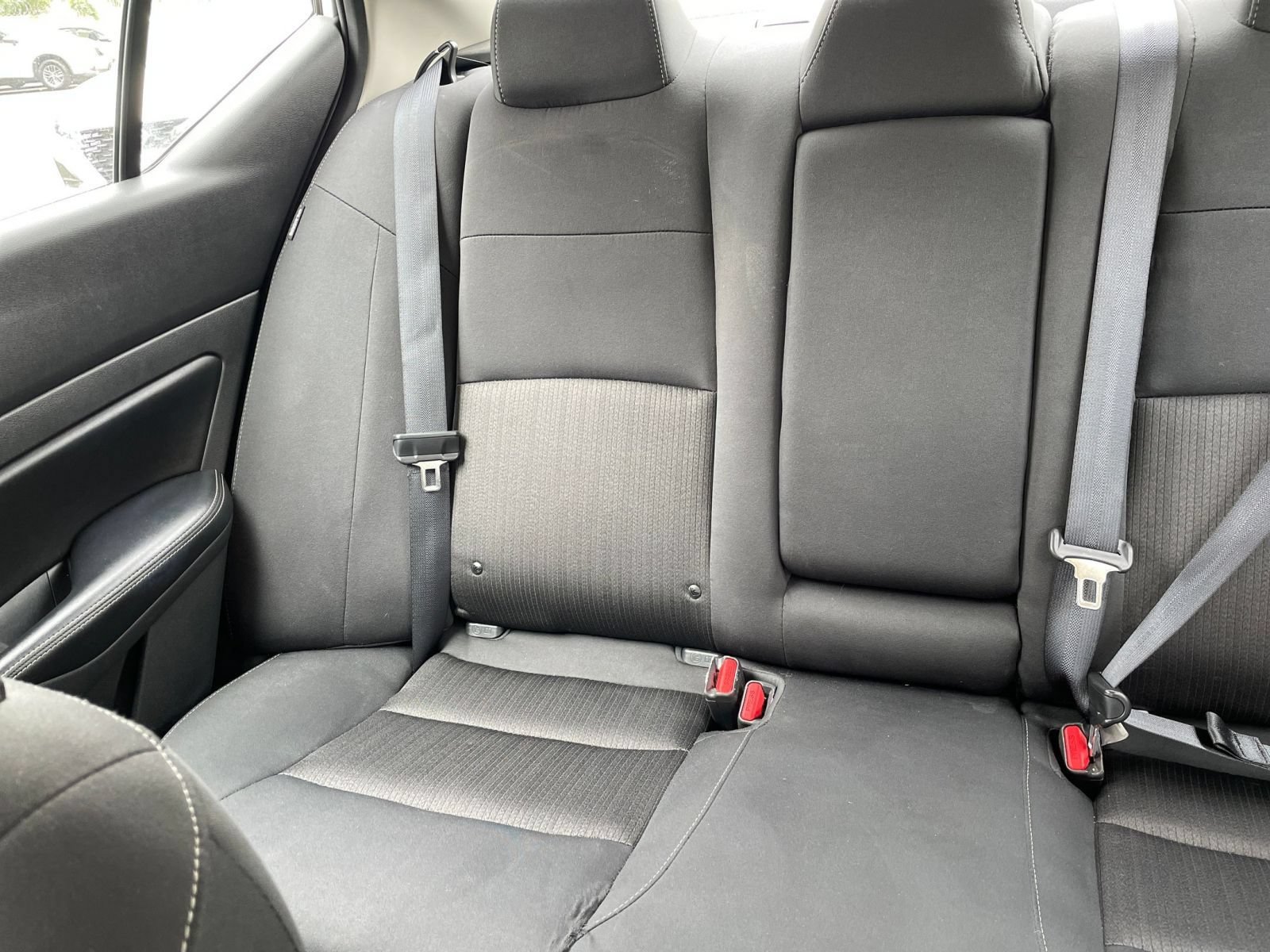Used 2025 Nissan Altima 2.5 SV FWD image 38