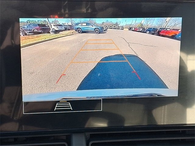 Used 2025 Chevrolet Trax LS w/ LS Convenience Package image 14