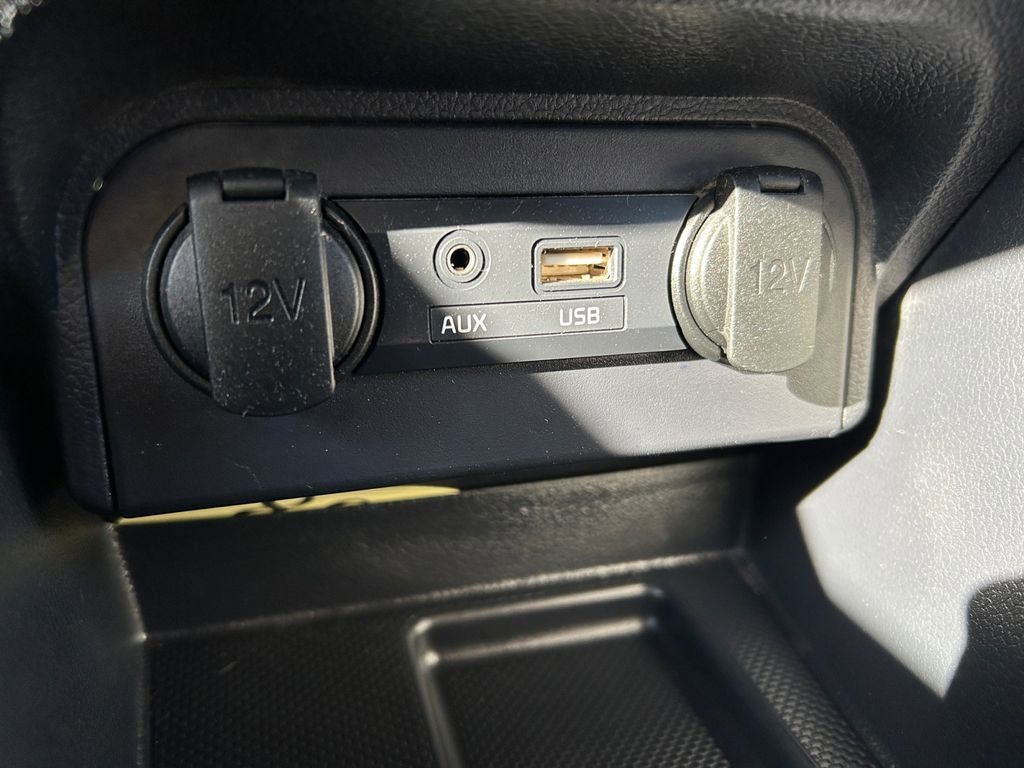 Used 2017 Kia Rio EX image 30