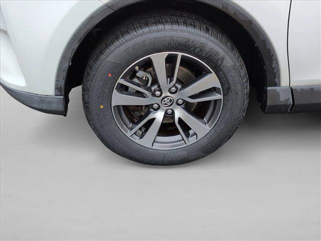 Used 2016 Toyota RAV4 XLE image 22