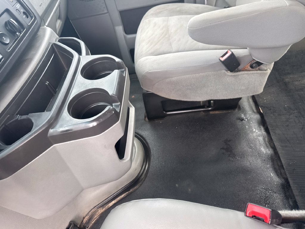 Used 2012 Ford E-250 and Econoline 250 w/ PWR Group RWD image 27