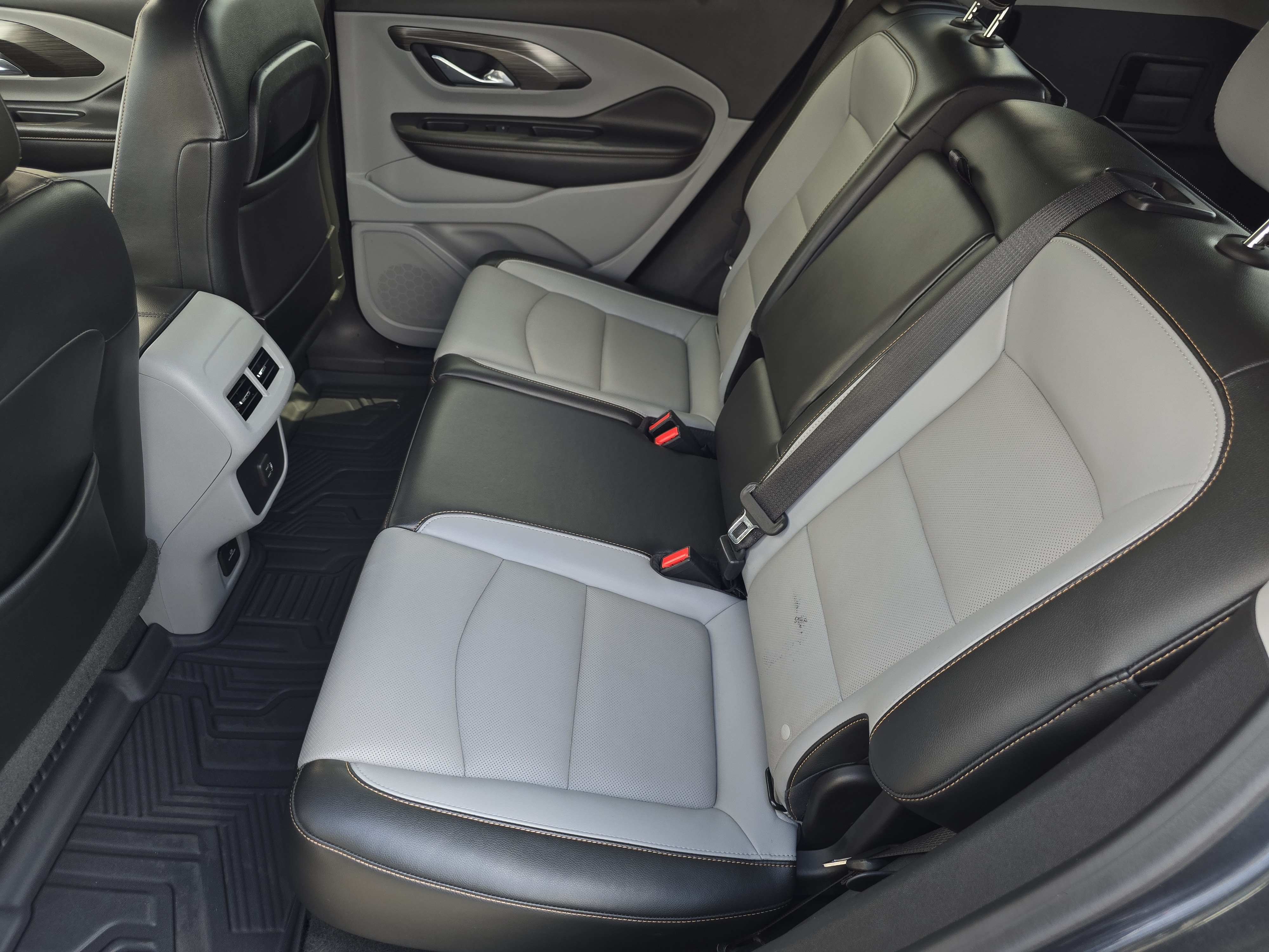 Used 2019 GMC Terrain SLT FWD image 26