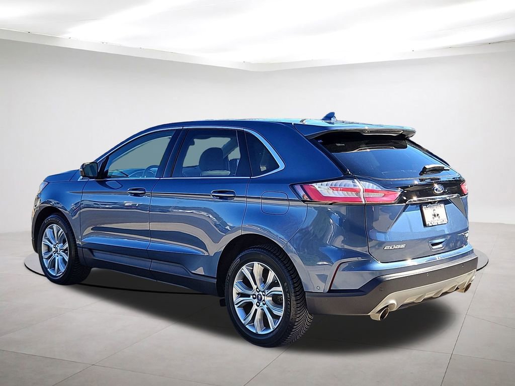 Used 2019 Ford Edge Titanium w/ Equipment Group 301A image 5