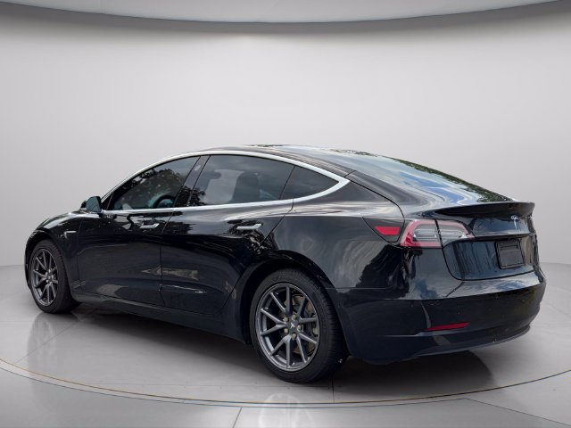 Used 2019 Tesla Model 3 Long Range RWD image 4