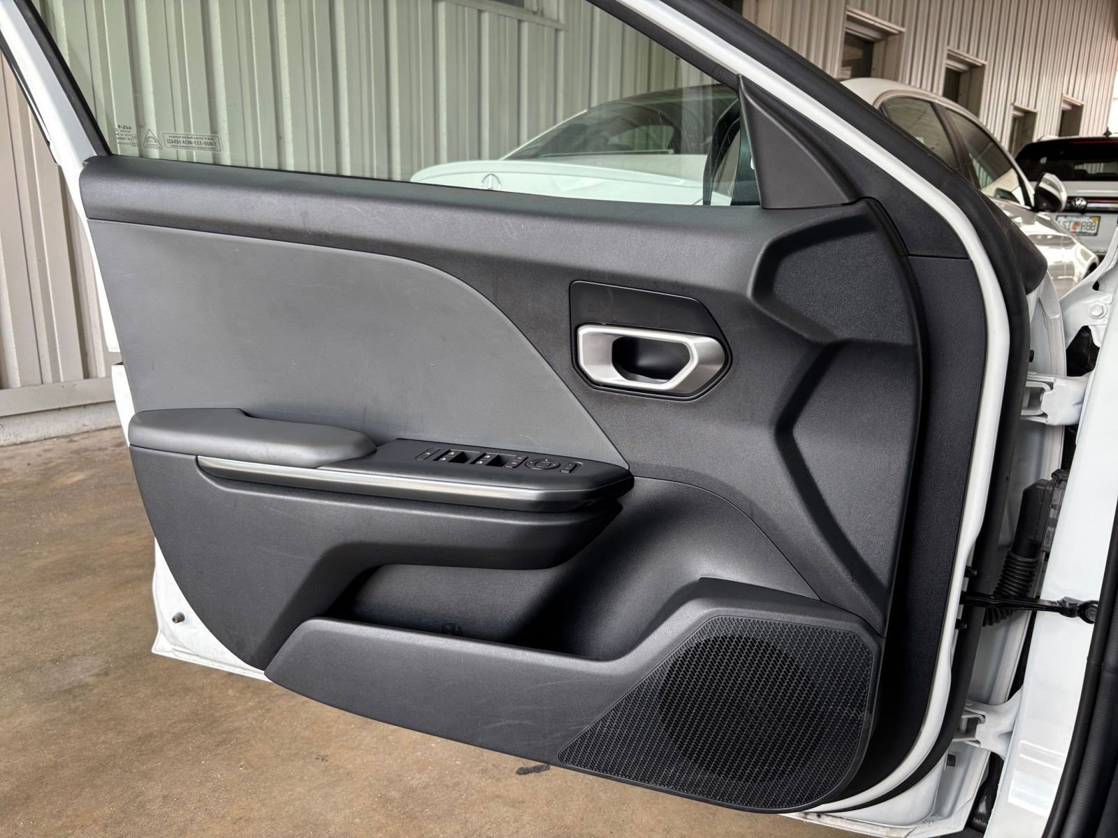 Used 2025 Kia K4 FWD image 18