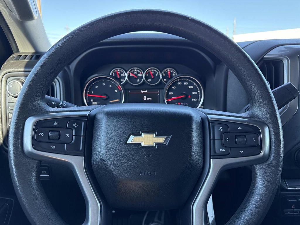 Used 2023 Chevrolet Silverado 2500 Custom w/ Custom Value Package image 29
