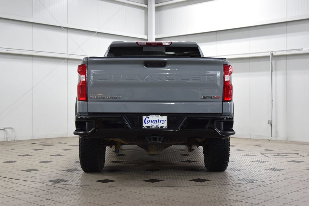 Used 2025 Chevrolet Silverado 1500 ZR2 w/ Technology Package AWD/4WD image 7