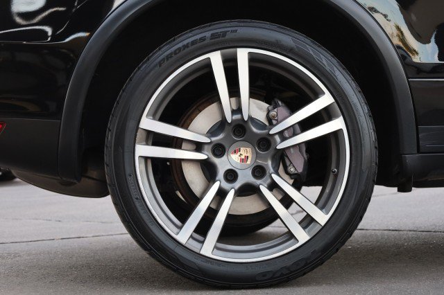 Used 2013 Porsche Cayenne Diesel AWD/4WD image 64