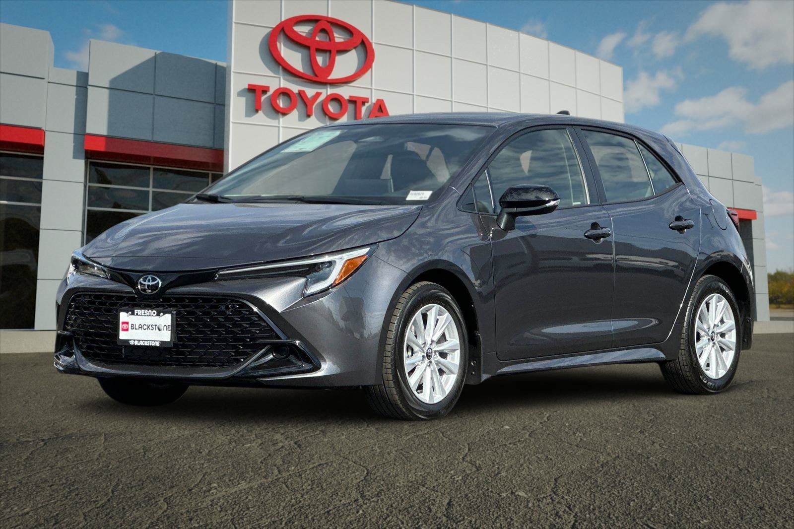 Certified 2027 Toyota Corolla SE w/ SE Premium Package FWD image 7