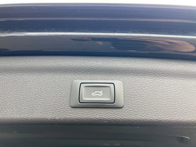 Used 2022 Audi Q3 2.0T Premium image 25