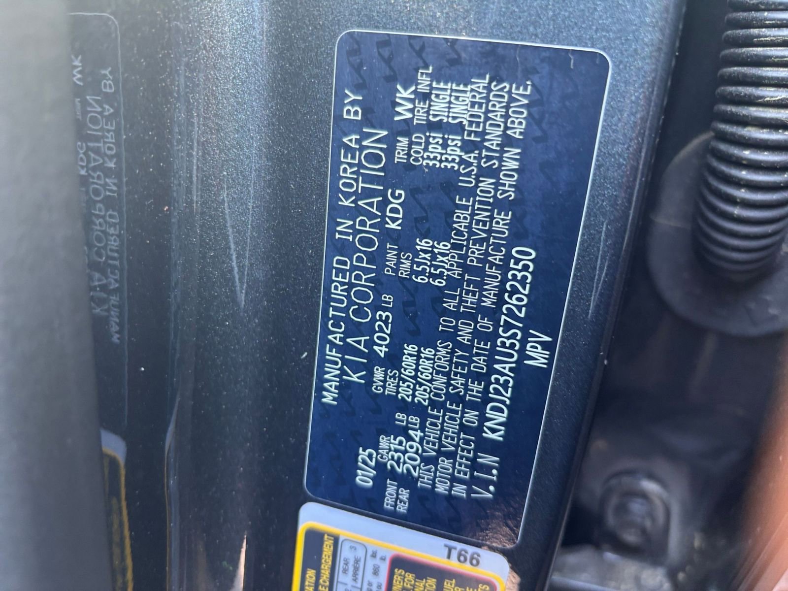 Used 2025 Kia Soul LX w/ LX Technology Package FWD image 23