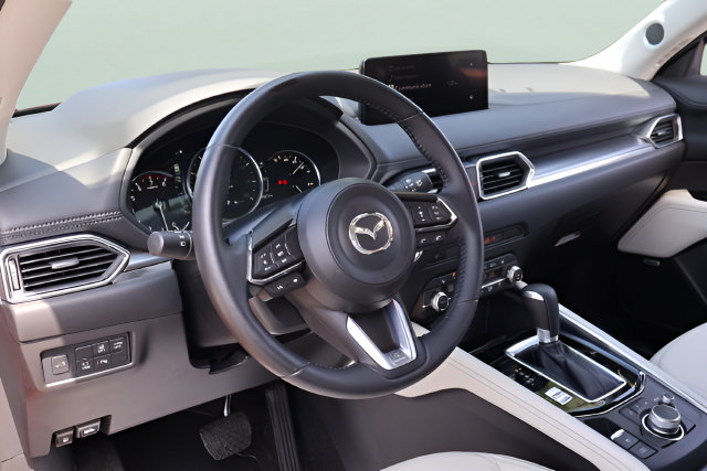 Used 2025 MAZDA CX-5 AWD 2.5 S w/ Premium Plus Pkg image 11