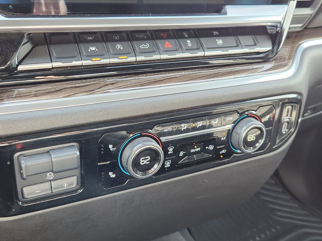 Used 2025 Chevrolet Silverado 1500 LT image 20