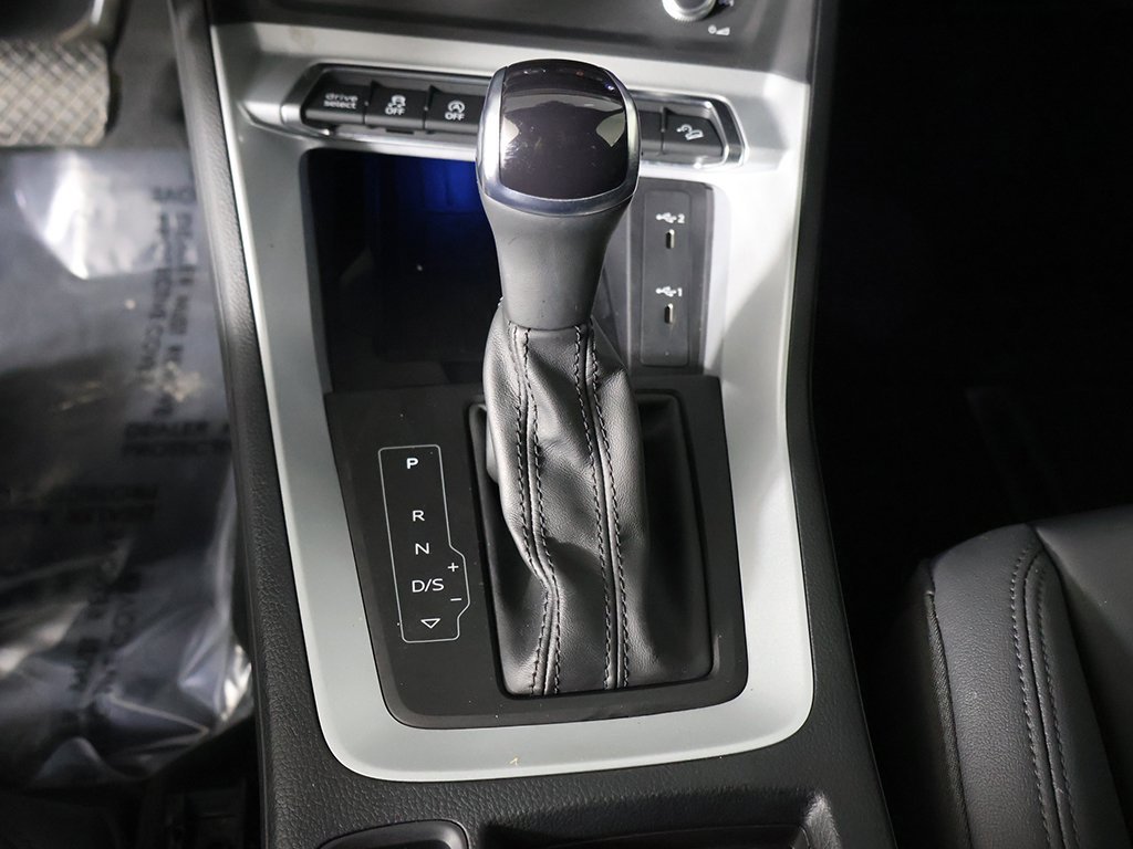 Used 2023 Audi Q3 2.0T Premium Plus w/ Premium Plus Package image 45