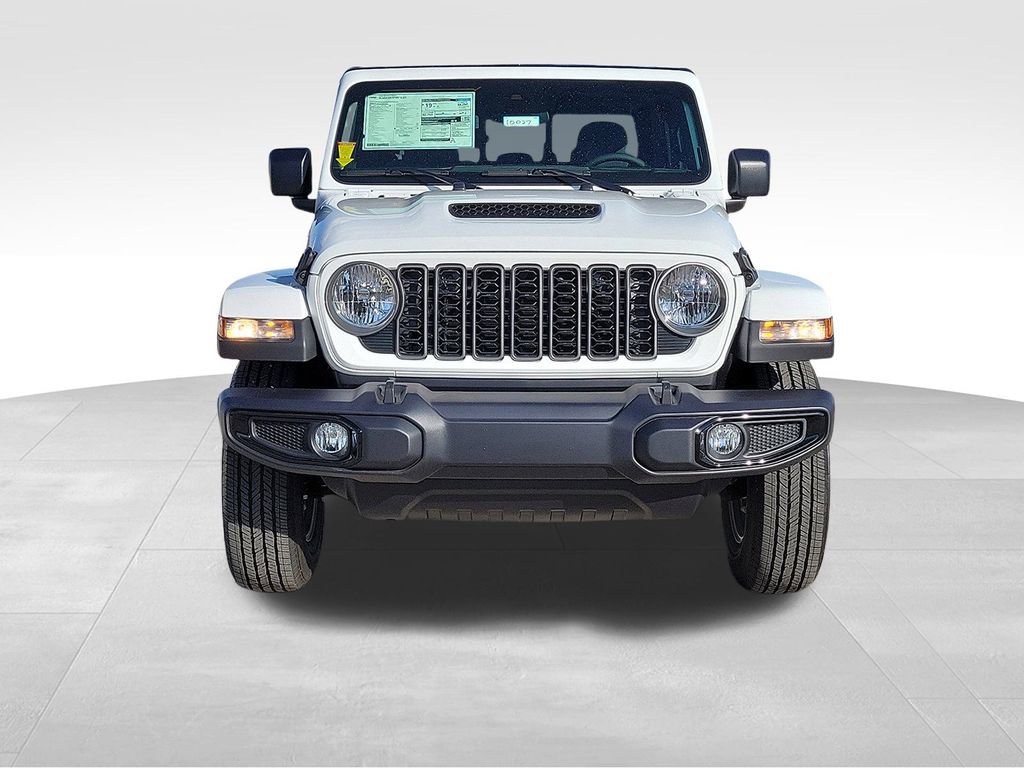 New 2025 Jeep Gladiator Sport video 2