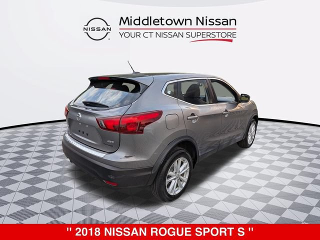 Used 2018 Nissan Rogue Sport S w/ S Appearance Package AWD/4WD image 3
