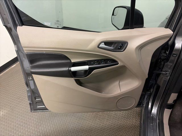 Used 2017 Ford Transit Connect XLT FWD image 14