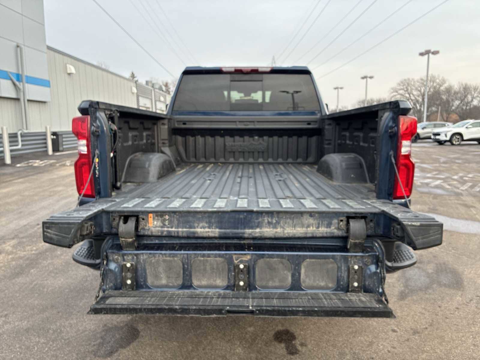 Used 2023 Chevrolet Silverado 2500 High Country w/ Z71 Off-Road Package image 27