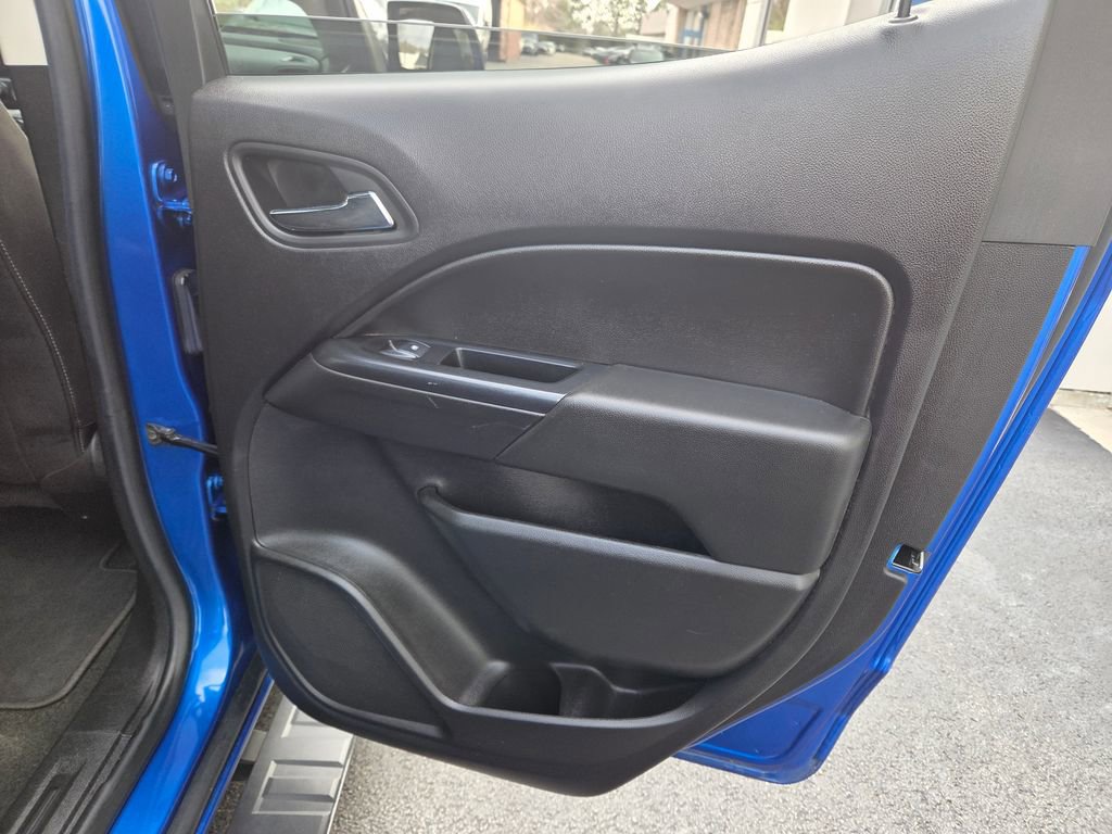 Used 2018 Chevrolet Colorado LT w/ LT Convenience Package image 25