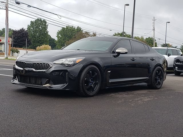 Used 2023 Kia Stinger GT-Line w/ Sun & Sound Package AWD/4WD image 2