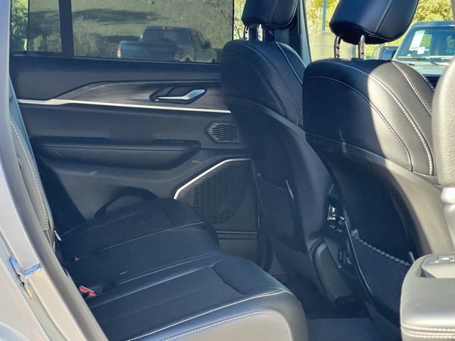 Used 2024 Jeep Grand Cherokee Limited 4xe image 51