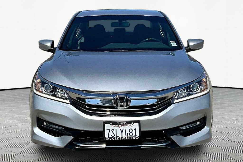 Used 2016 Honda Accord Sport image 2