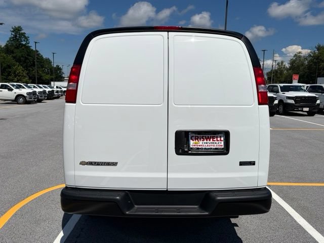 New 2026 Chevrolet Express 3500 w/ Driver Convenience Package RWD image 6