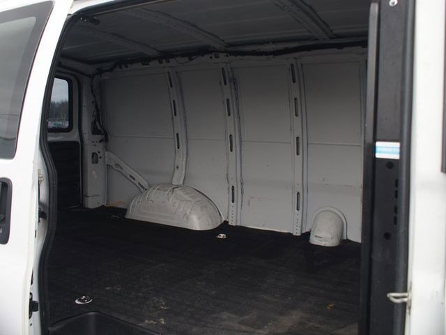 Used 2020 Chevrolet Express 2500 w/ Driver Convenience Package image 12