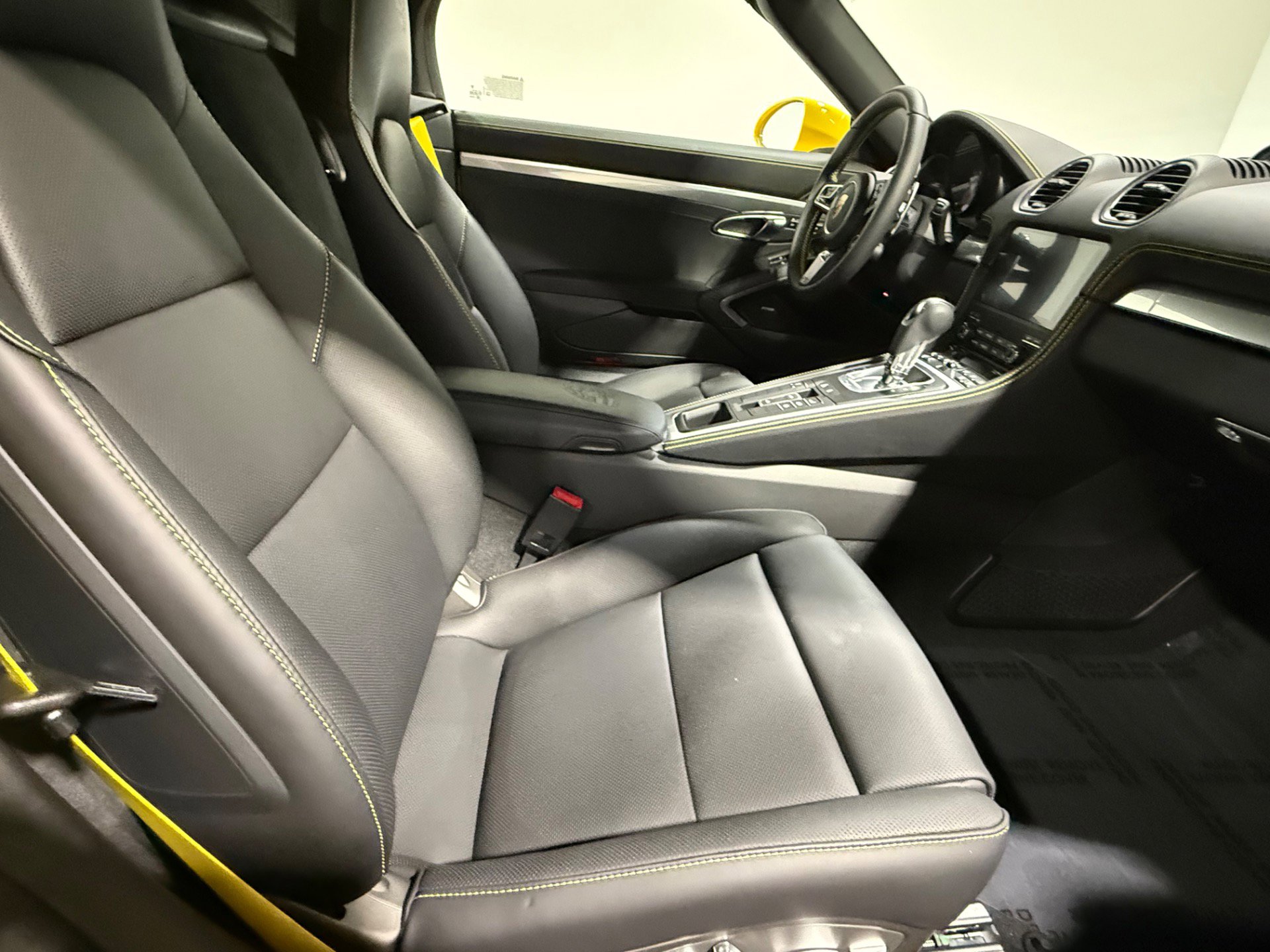 Used 2025 Porsche 718 Boxster S image 67