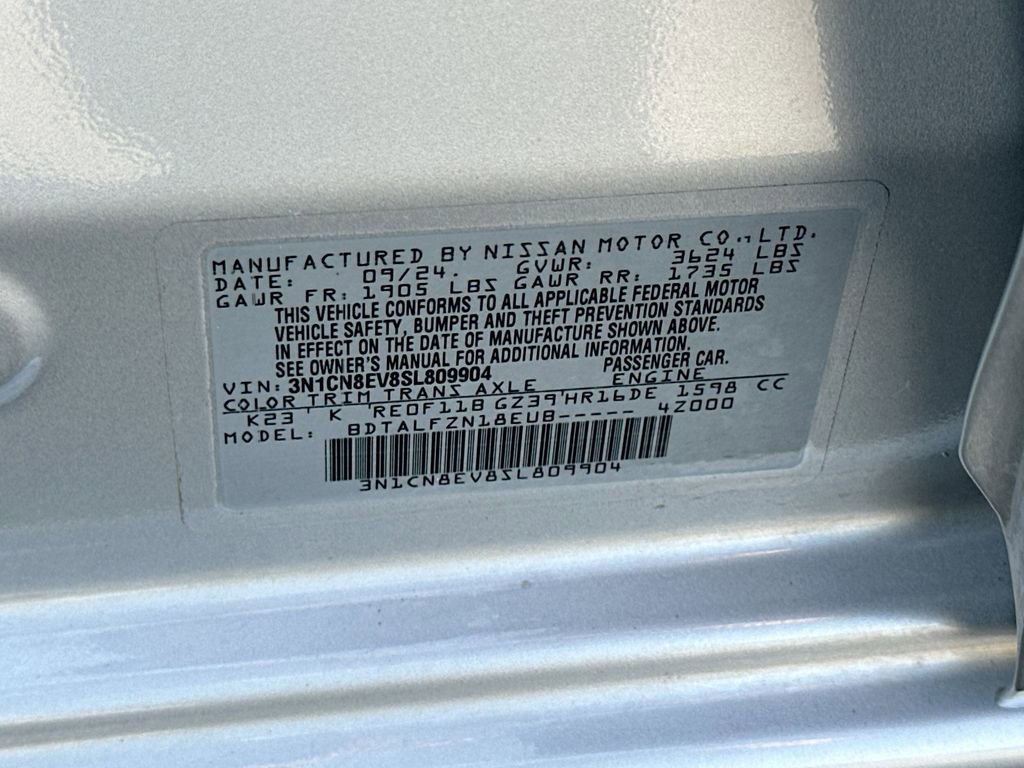 Used 2025 Nissan Versa SV FWD image 30