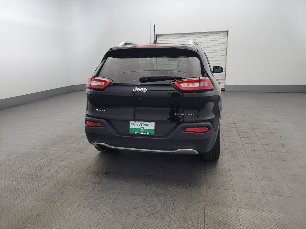 Used 2018 Jeep Cherokee Limited image 7