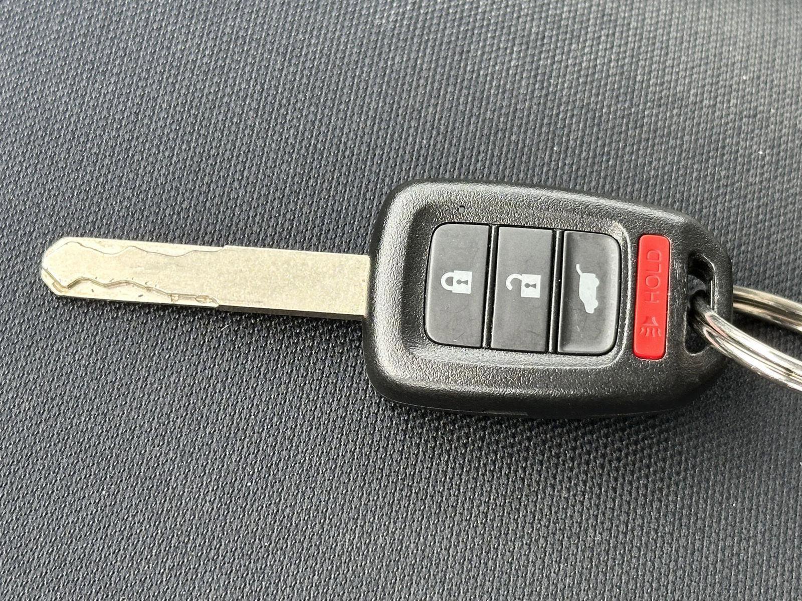 Used 2016 Honda CR-V SE image 14