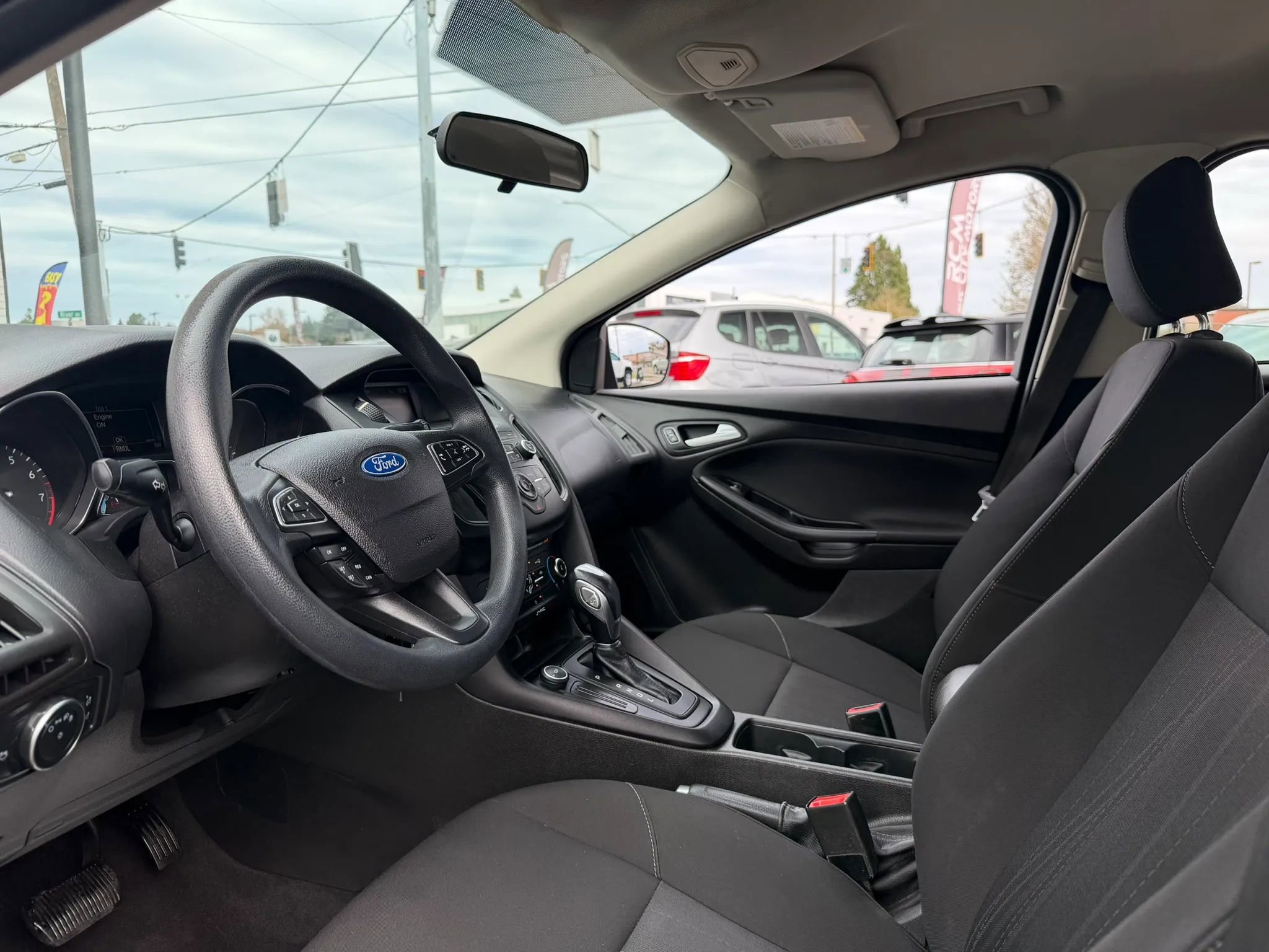 Used 2015 Ford Focus SE image 16