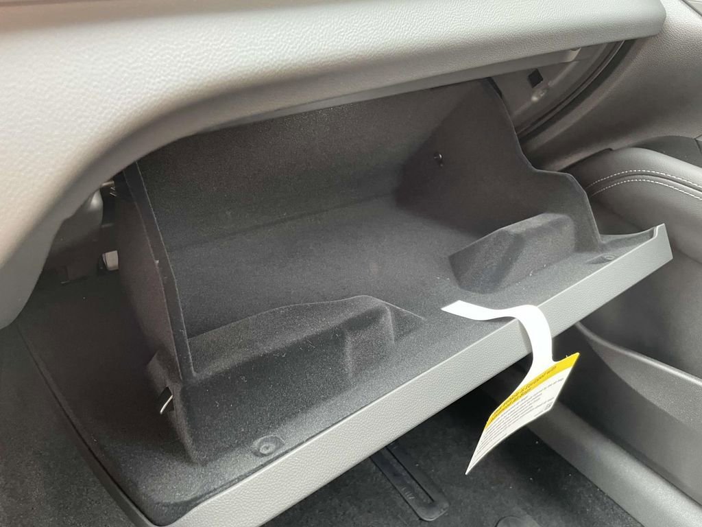 New 2025 Cadillac CT4 Premium Luxury image 30